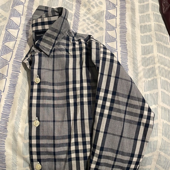 Never used, brand new Nautica collar - Picture 3 of 3